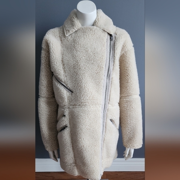 Women's Cream Shearling Jacket - Picture 10 of 14